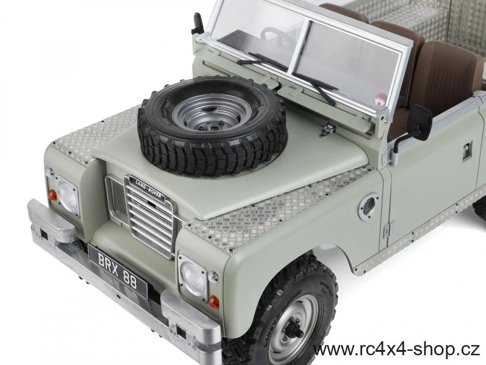 Sada krycích plechů pro Boom Racing BRX02 Land Rover Series III 109, exteriér, stříbrná