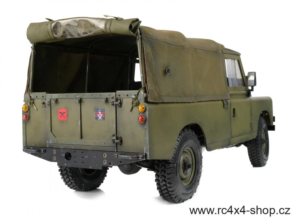 Konstrukce s plachtou pro Boom Racing BRX02 Land Rover Series 109, písková