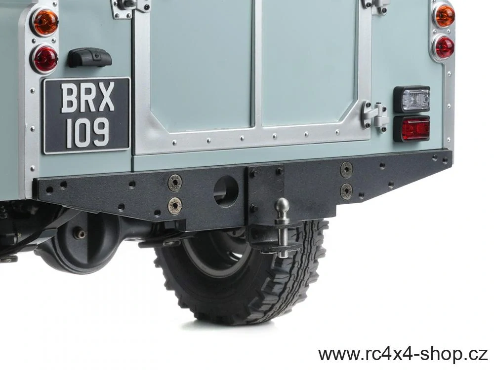 Tažné zařízení s odtahovým úchytem pro Boom Racing BRX02 Land Rover Series II / III