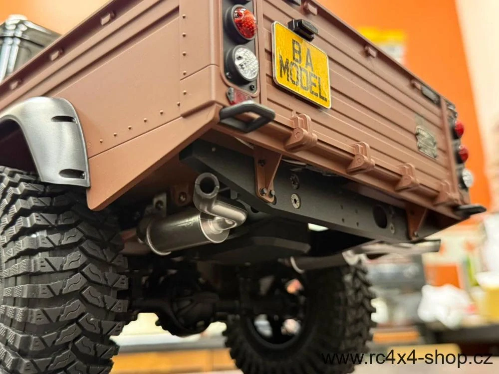 Sada plastových dílů PRO SPEC pro Boom Racing BRX02 Land Rover Defender