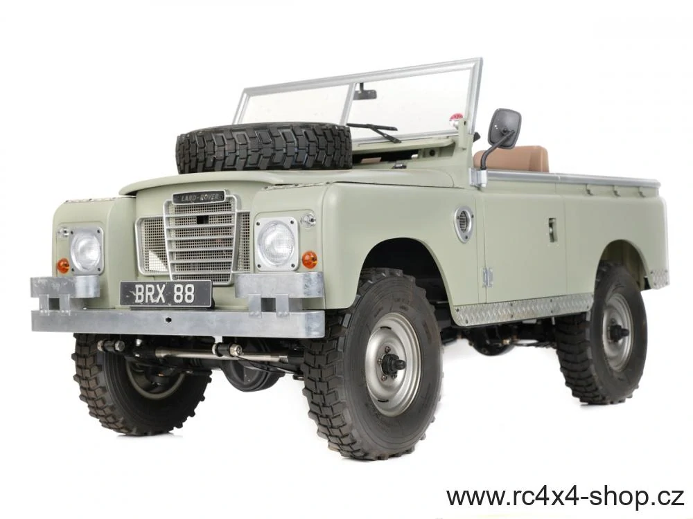 Přední nárazník pro Boom Racing BRX02 Land Rover Series III 88 a 109, vojenský, stříbrný