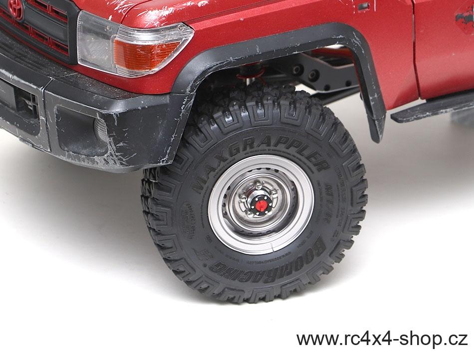Náhradní maketové krytky středů kol XT5, červené, 1 pár