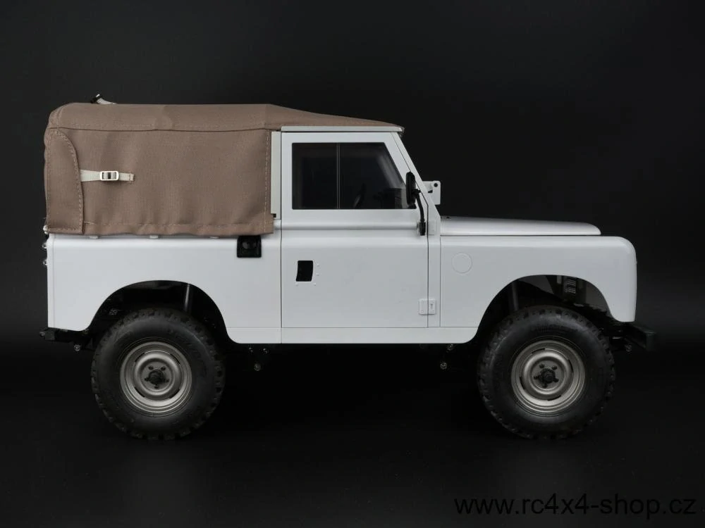 Konstrukce s plachtou pro Boom Racing BRX02 Land Rover Series 88, písková