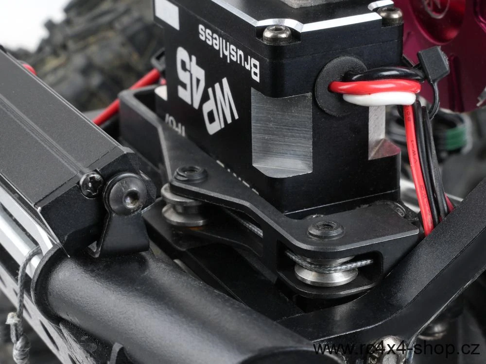Sada pro montáž navijáku Boom Racing Muscle Winch™ pro BRX01
