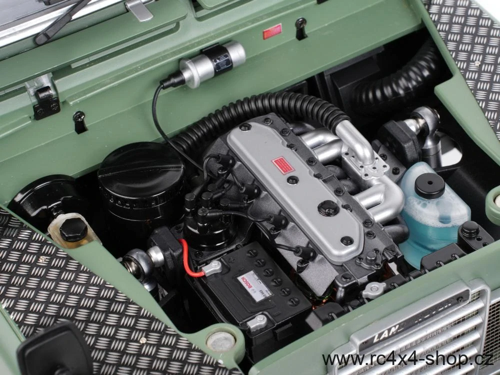 Maketa motoru pro Boom Racing BRX02 Land Rover Series III 88 a 109