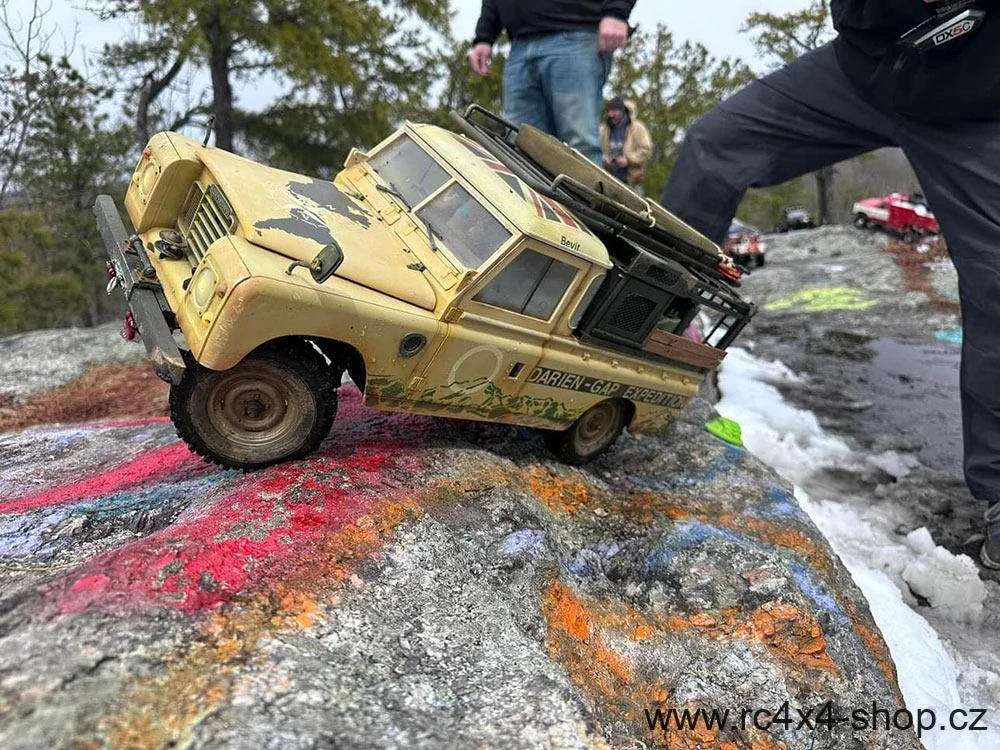 1.9 Vložky do pneumatiky Rock Monster, červené, 1 pár