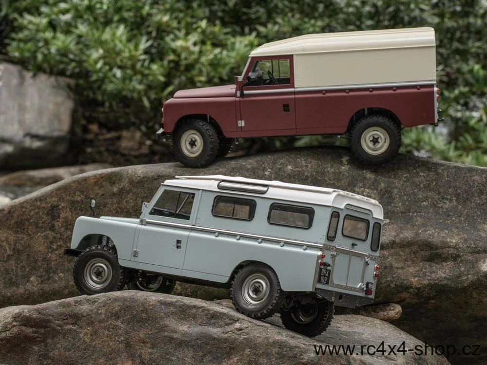 Land Rover Series II 109 Station Wagon Boom Racing BRX02